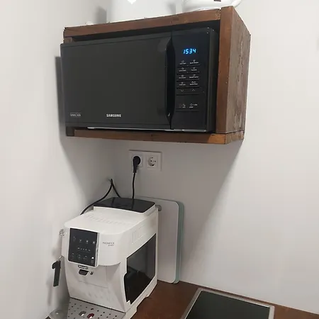 Belvarosi Apartmanhaz 2, 3 アパート *