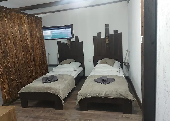 Belvarosi Apartmanhaz 2, 3 *